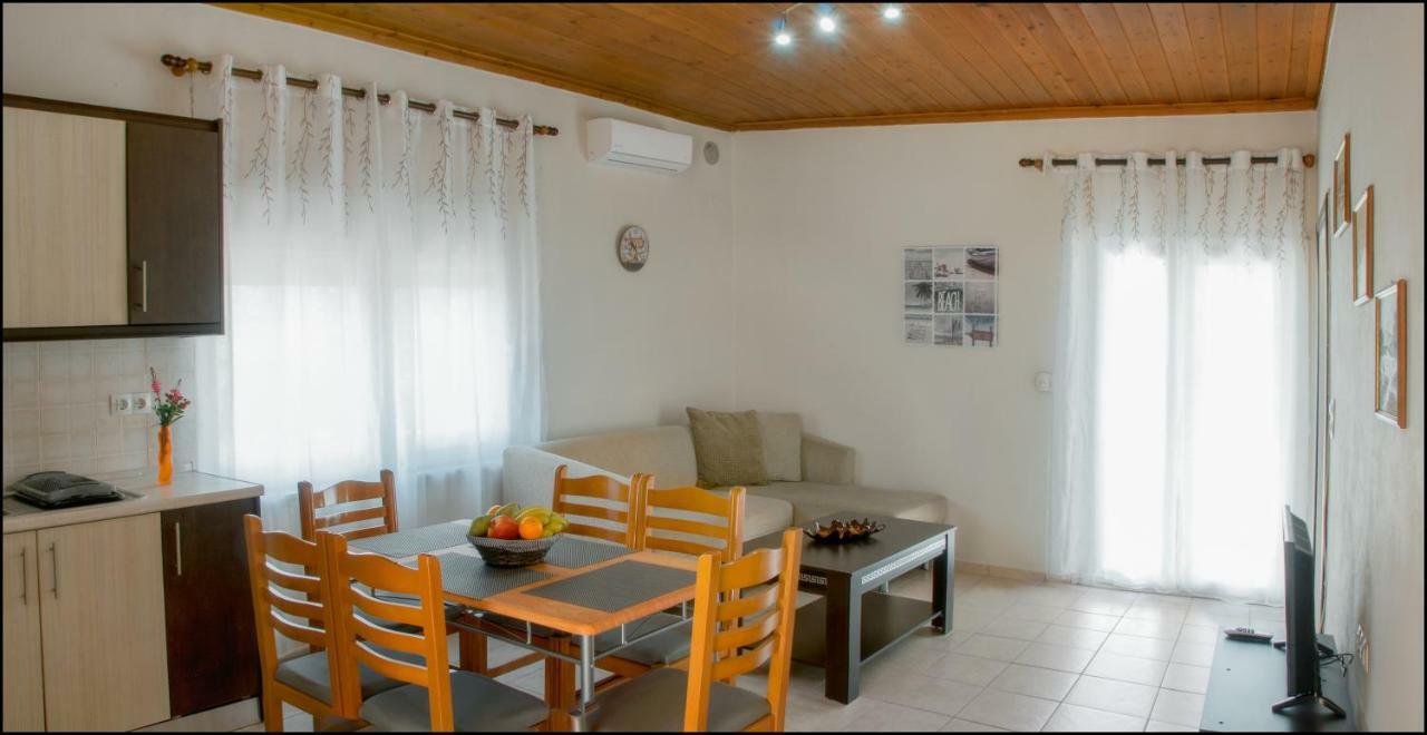 Sunray Separate Villa Скала-Сотірос Екстер'єр фото